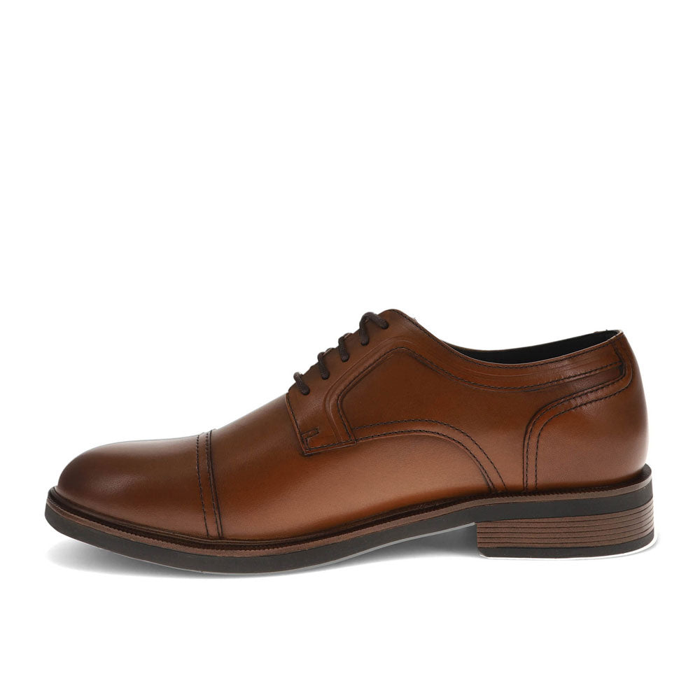Butterscotch-Dockers Mens  Allen Genuine Leather Dress Captoe Oxford Shoe