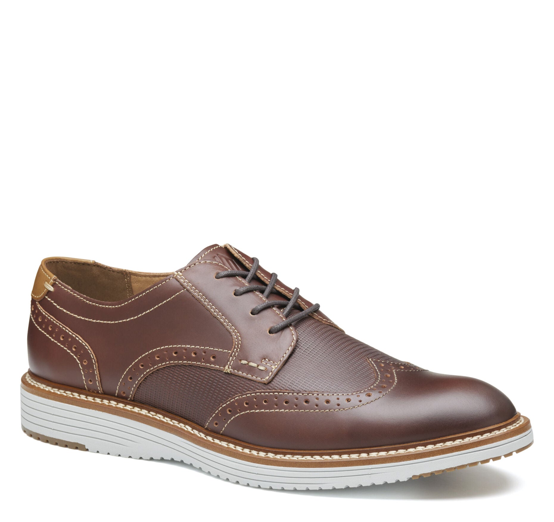 Brown Oiled Full Grain-Johnston & Murphy Men's Hodges Wingtip  Shoe