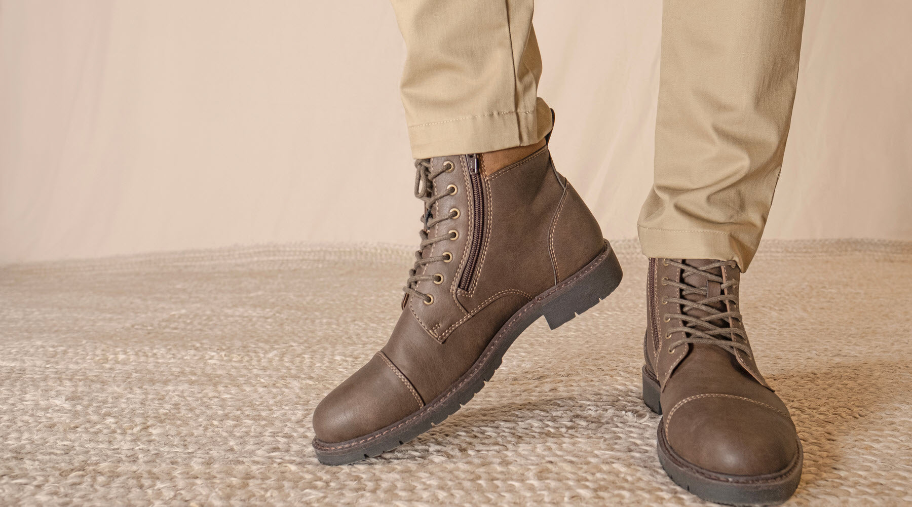 Nashville Shoe Warehouse sells mens womens kids shoes FREE shipping