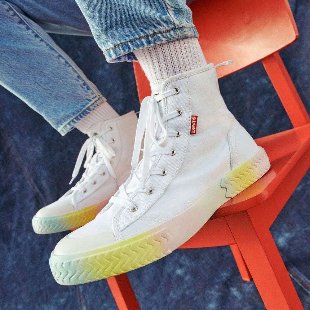 White/Multi-Levi's Womens Mdrn Hi DF Fashion Hightop Sneaker Shoe