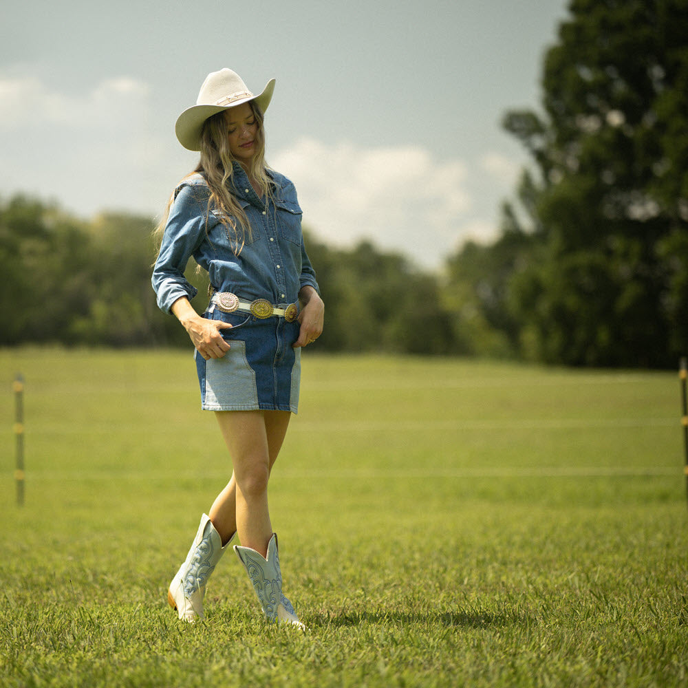 Light Wash Denim/Ivory-WRANGLER Womens Mavis Denim Snip-Toe Western Cowboy Boot